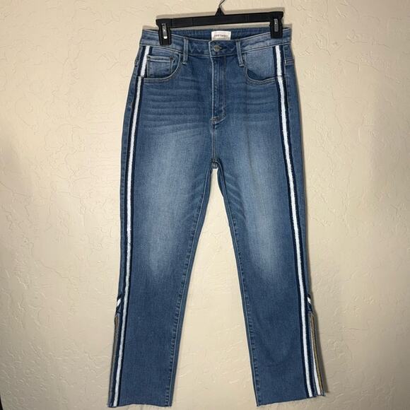 DRIFTWOOD Denim - Driftwood Stella Slit Straight - Blue Melodrama stripe down the sides. Size 27.